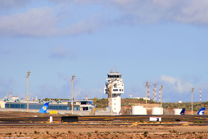 Tower auf dem Flughafen Teneriffa Süd