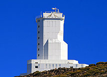 Vakuumturmteleskop auf Teneriffa (Teide-Observatorium)
